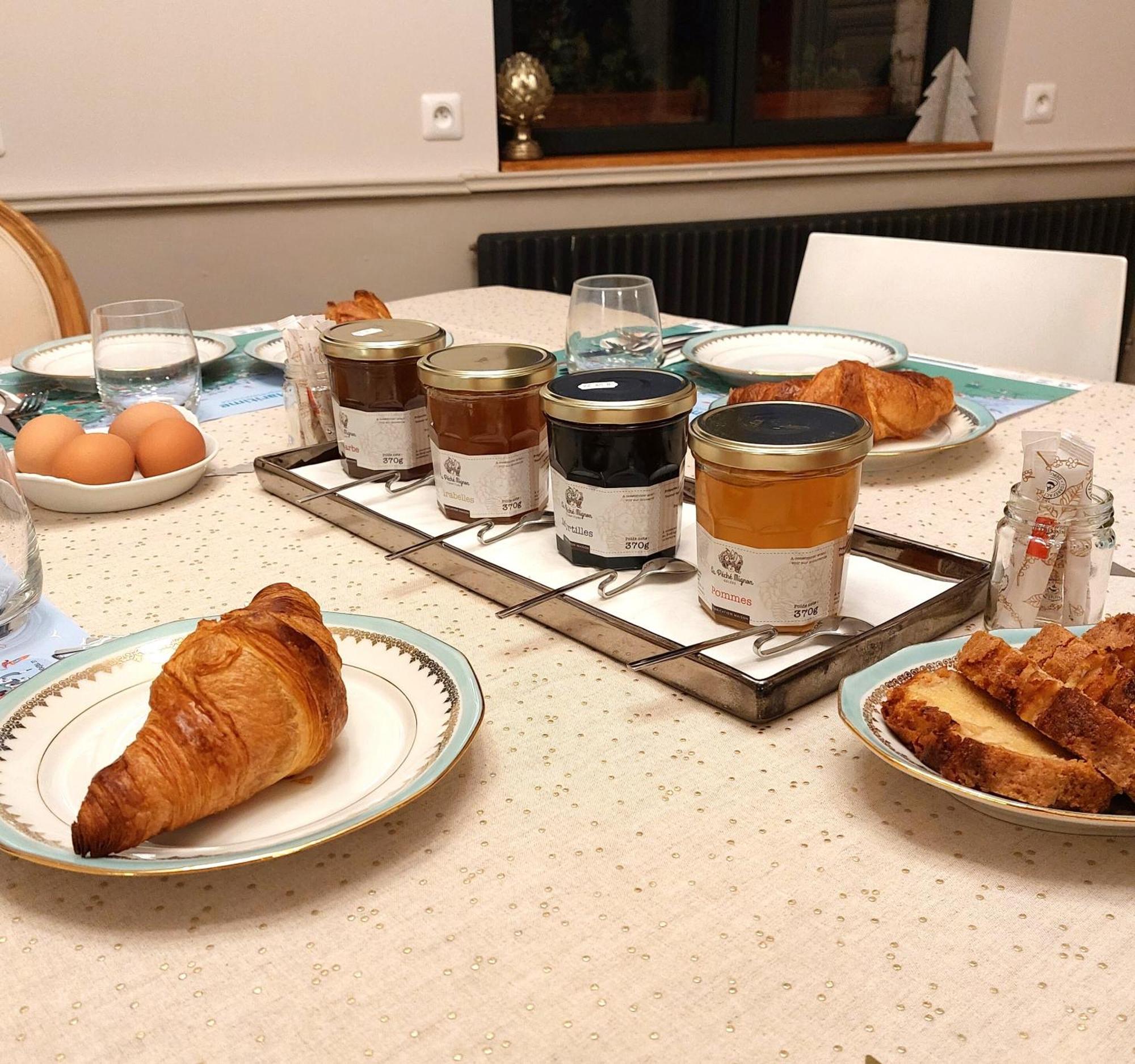 Les Jacquemarts Normands Maison D'Hotes - Guesthouse Belmesnil Esterno foto